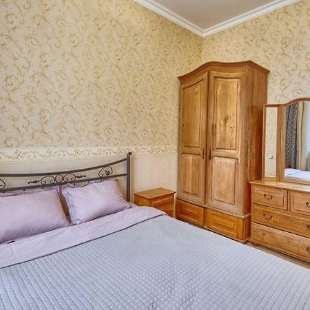 Apartment Near Bessarabsky Square كييف المظهر الخارجي الصورة