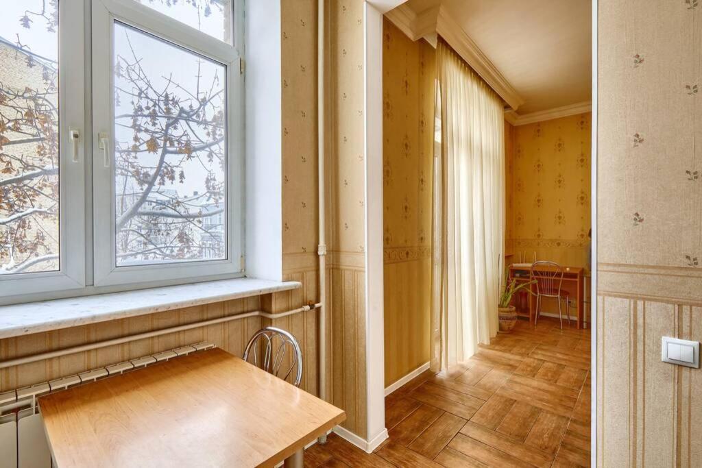 Apartment Near Bessarabsky Square كييف المظهر الخارجي الصورة